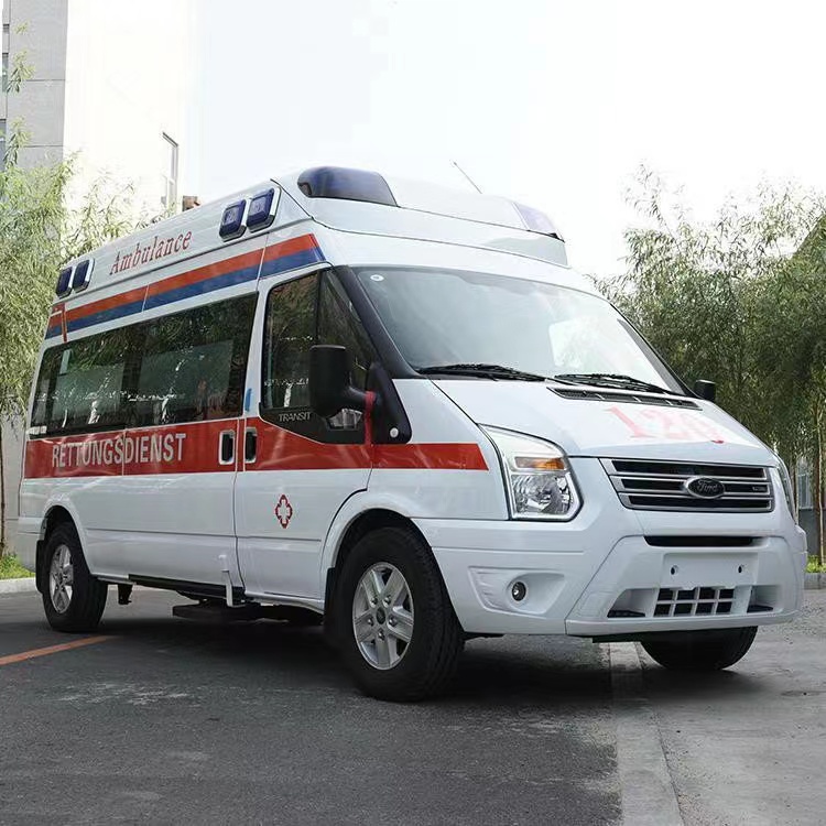 向阳行动不便者长途救护车租赁:安全转运的核心注意事项